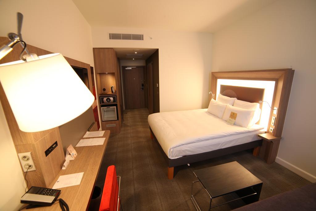 โนโวเทล คอนยา Hotel ภายนอก รูปภาพ